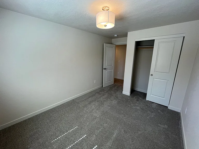 2539 NE Studio Rd — Photo 18
