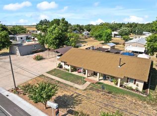 502 S Bounds St, Thrall, TX 76578