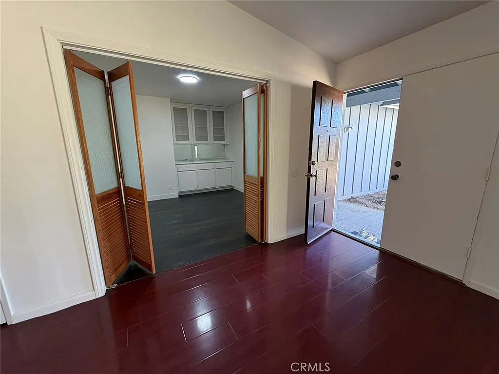 4 bed, 1554 sqft, $3,500 — Photo 3