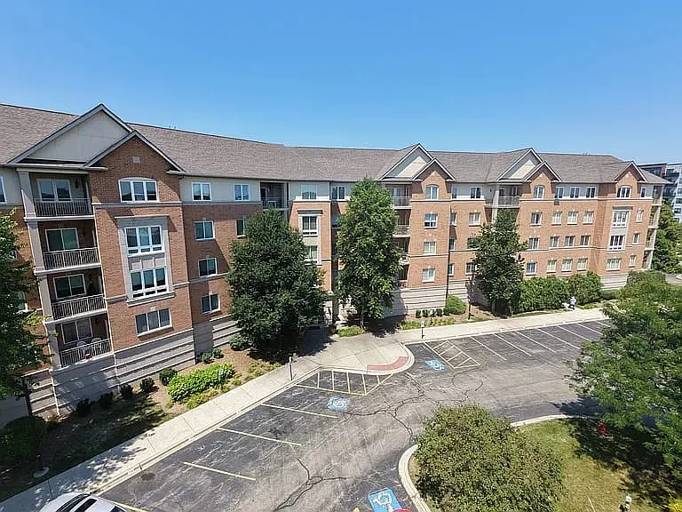 125 N Buffalo Grove Rd #313 — Photo 1