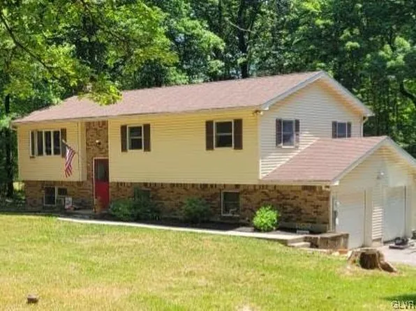 104 Singer Ct, Saylorsburg, PA 18353