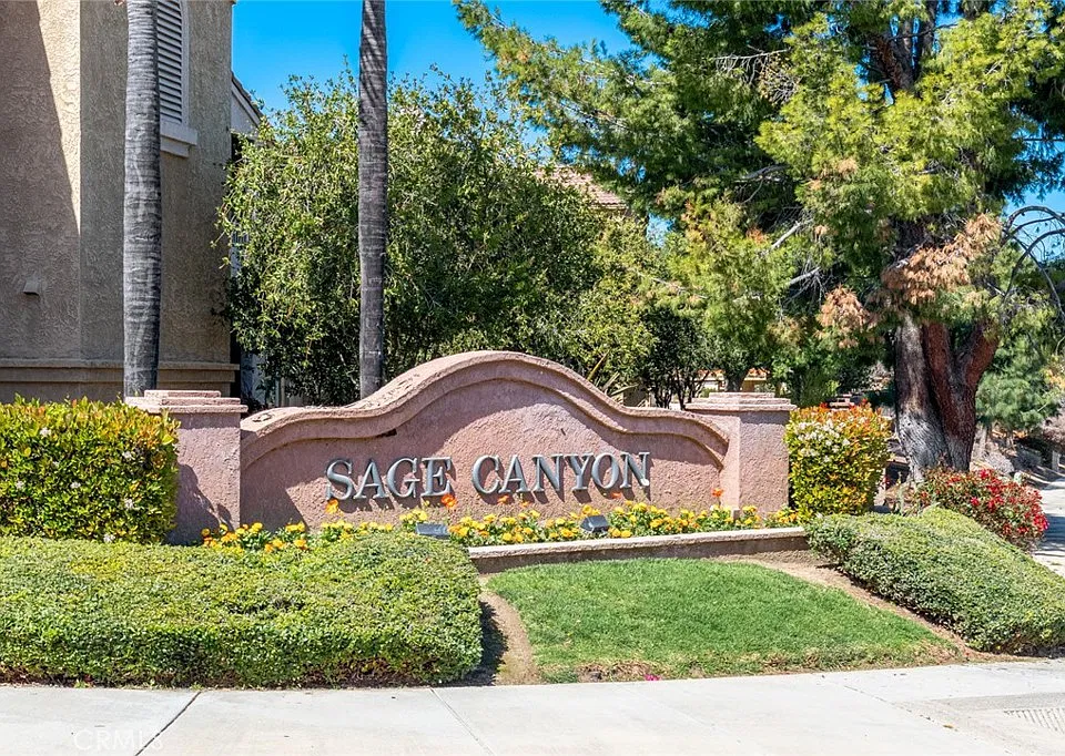 2380 Del Mar Way #302