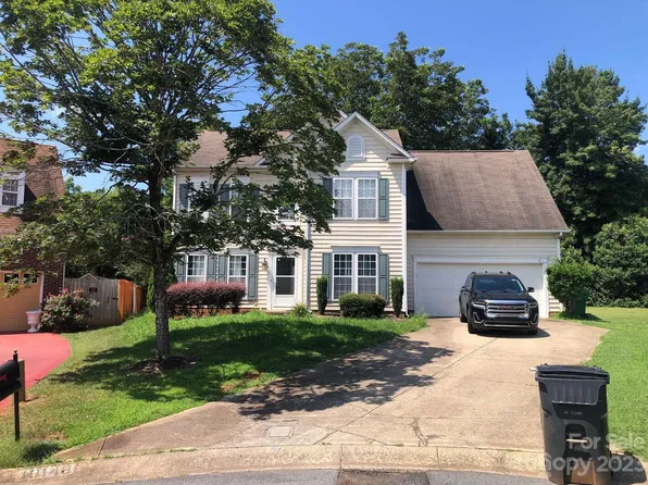 10148 Baxter Caldwell Dr, Charlotte, NC 28213