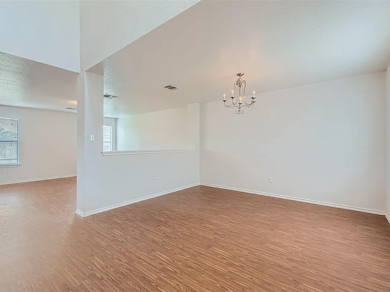 18408 Cloudmore Ln — Photo 4