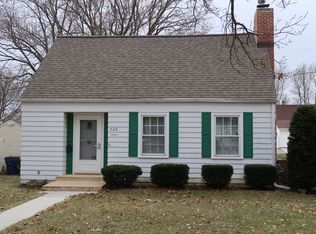 328 Alta Vista Ave, Waterloo, IA 50703