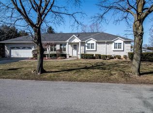 116 Ridge Port Dr, Irondequoit, NY 14617