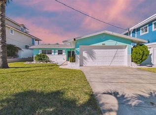 906 Bay Point Dr, Madeira Beach, FL 33708