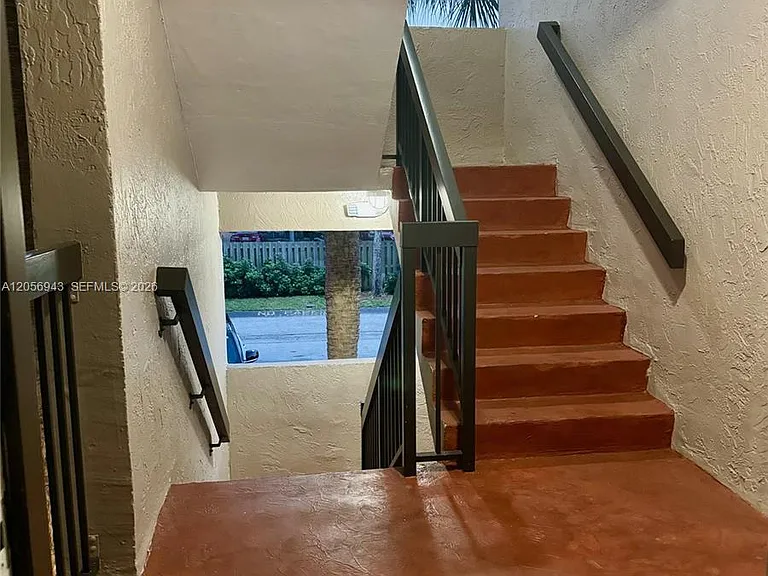 9945 Nob Hill Ct #9945 — Photo 15
