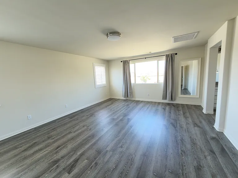 4837 Magnum Way — Photo 8
