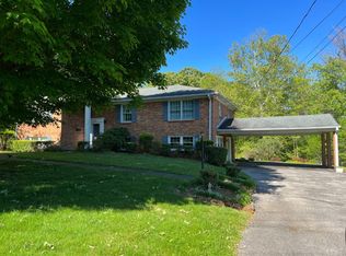 707 Sanhill Dr, Lynchburg, VA 24502