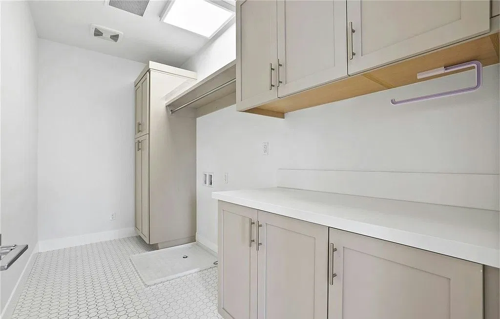 7050 Sitio Corazon — Photo 1