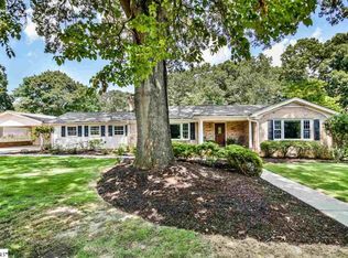 1 Collingwood Dr, Greenville, SC 29615