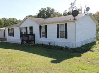 302 Sunshine Ln, Catawissa, MO 63015