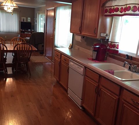 5th image of 2331 S Lincoln Ave