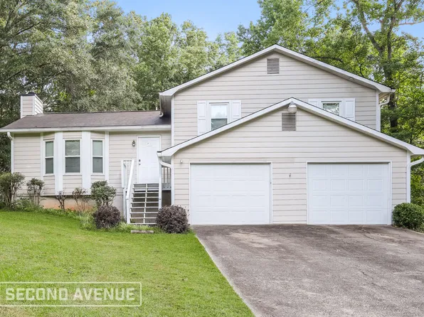 4634 Five Leaves Ct, Douglasville, GA 30135