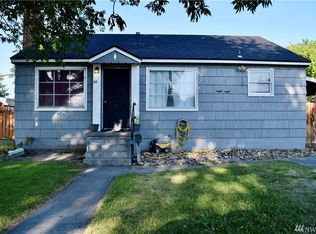 66 F St SE, Ephrata, WA 98823