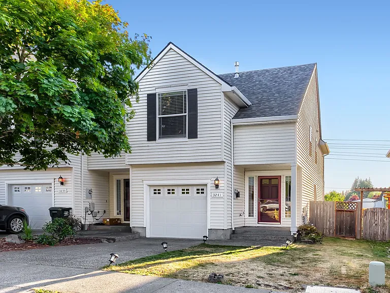 3241 NW Banff Dr — Photo 1