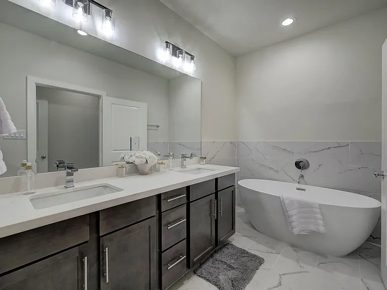 2319 Silva Park Ln — Photo 15