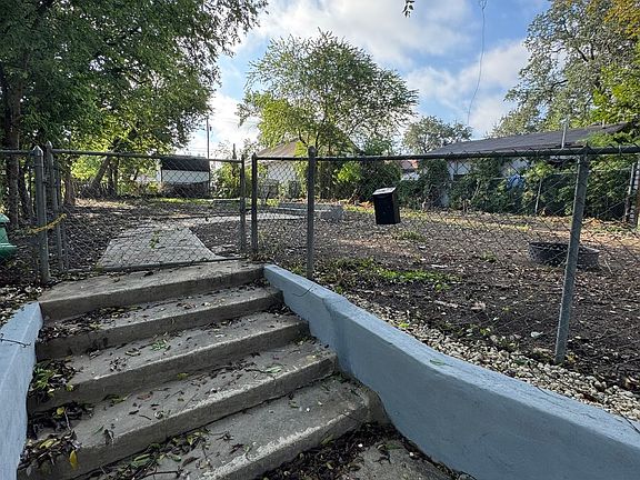 2nd image of 224 Alexander Ave LOT W