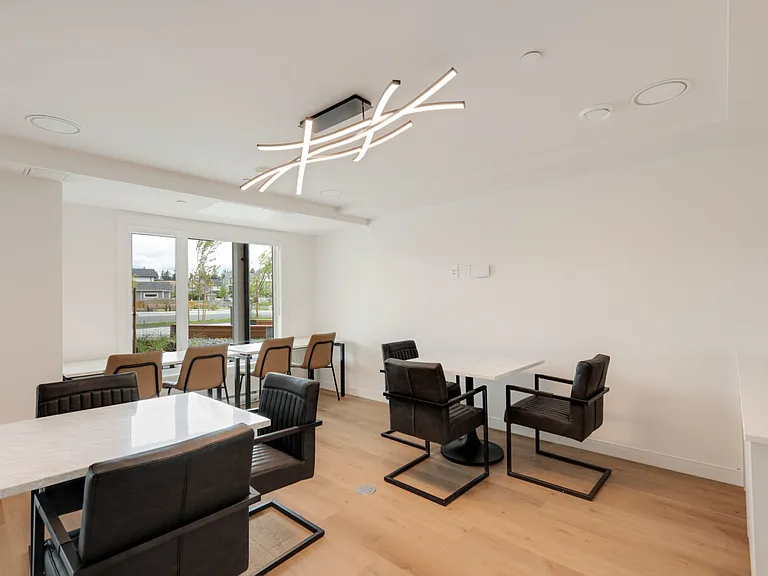 341 Latoria Blvd — Photo 30