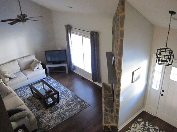 4th image of 159 Sea Island Blvd
