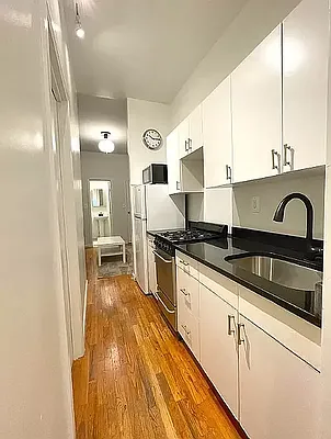 Rented by The Downtown LLC | media 14