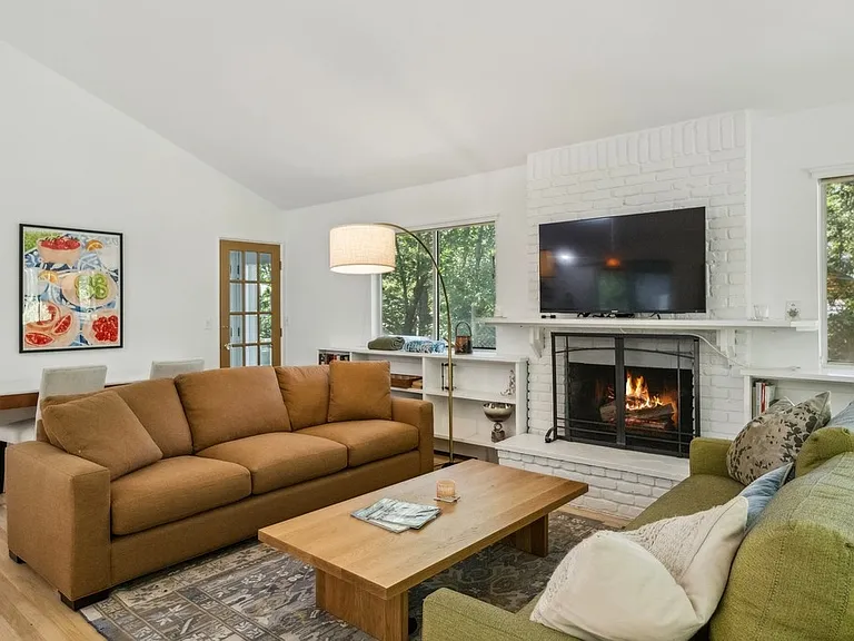 50 Hildreth Pl — Photo 5