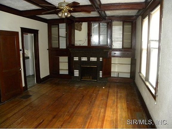 3rd image of 2410 Cleveland Blvd