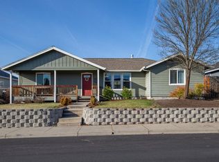 611 Barton Rd, Eagle Pt, OR 97524