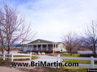 6975 Riverside Dr, Casper, WY 82604