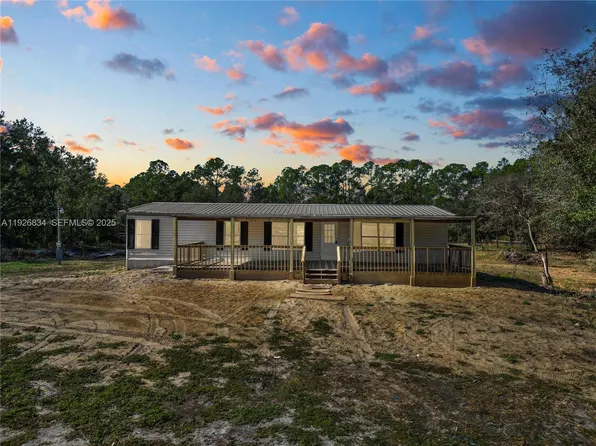 10850 Country Haven Dr, Lakeland, FL 33809