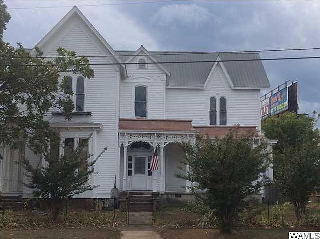 1st image of 1842 25th Ave