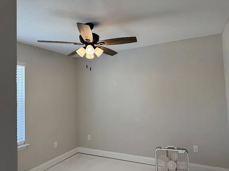 5312 Kervin Rd — Photo 10