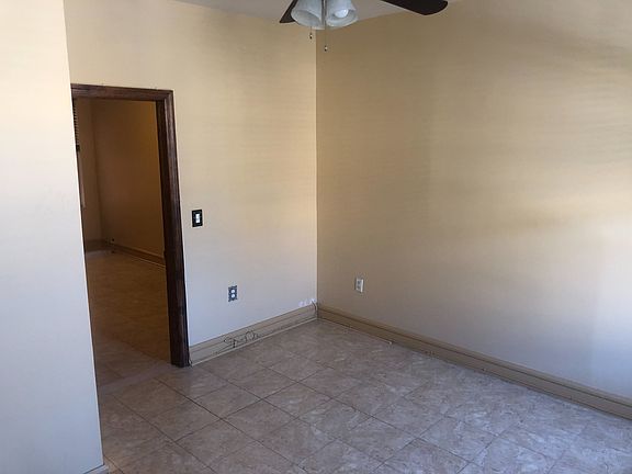 5th image of 30-15 45th St #2R