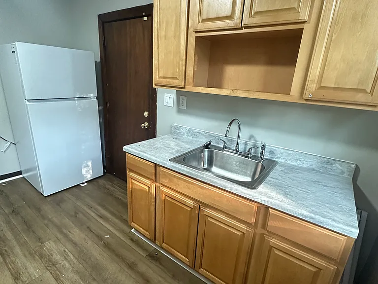 40 Harding Pl #B — Photo 3
