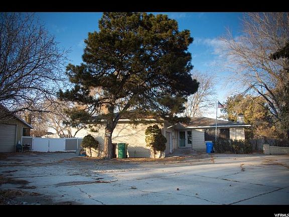 2nd image of 13370 S Trestle Ln