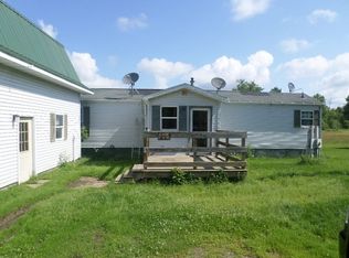 160 Fountain St, Constable, NY 12926