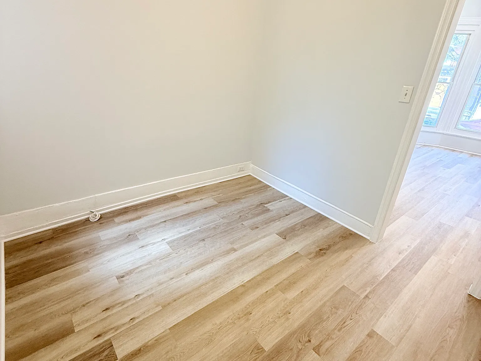 1 bed, 650 sqft, $950 — Photo 1