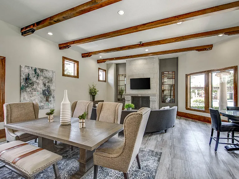 Amazing club room with kitchen and seating areas.Organize your birthday parties here !