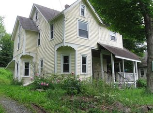 52 Dubois St, Livingston Manor, NY 12758
