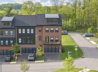 341 Azalea Dr, Venetia, PA 15367