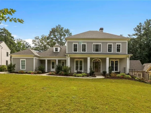 751 Spalding Dr, Sandy Springs, GA 30328