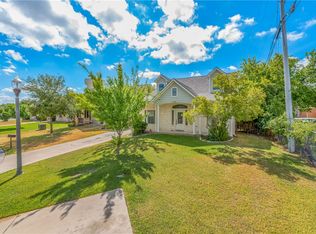 1702 Boardwalk Ct, College Station, TX 77840