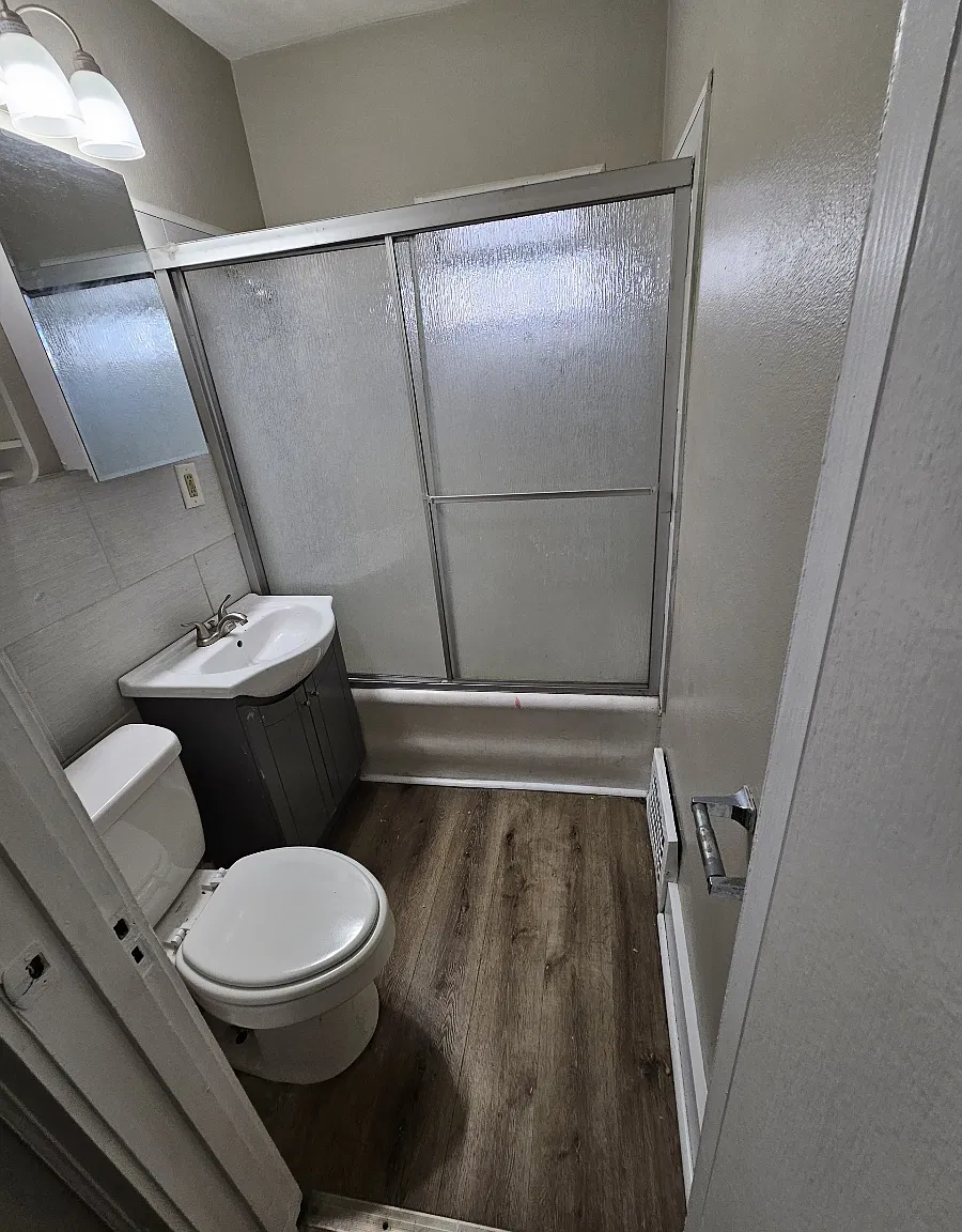1119 9th Ave - 2W — Photo 2