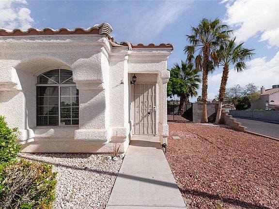 3rd image of 8200 Hercules Dr