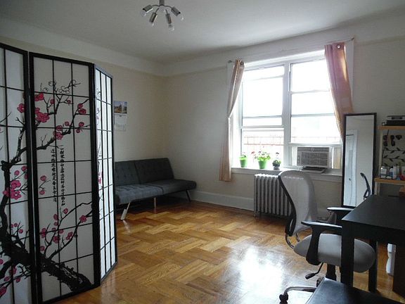 3rd image of 5806 43rd Ave APT 6D