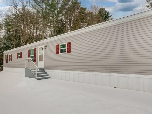 75 Winslow Rd #40, East Nassau, NY 12062