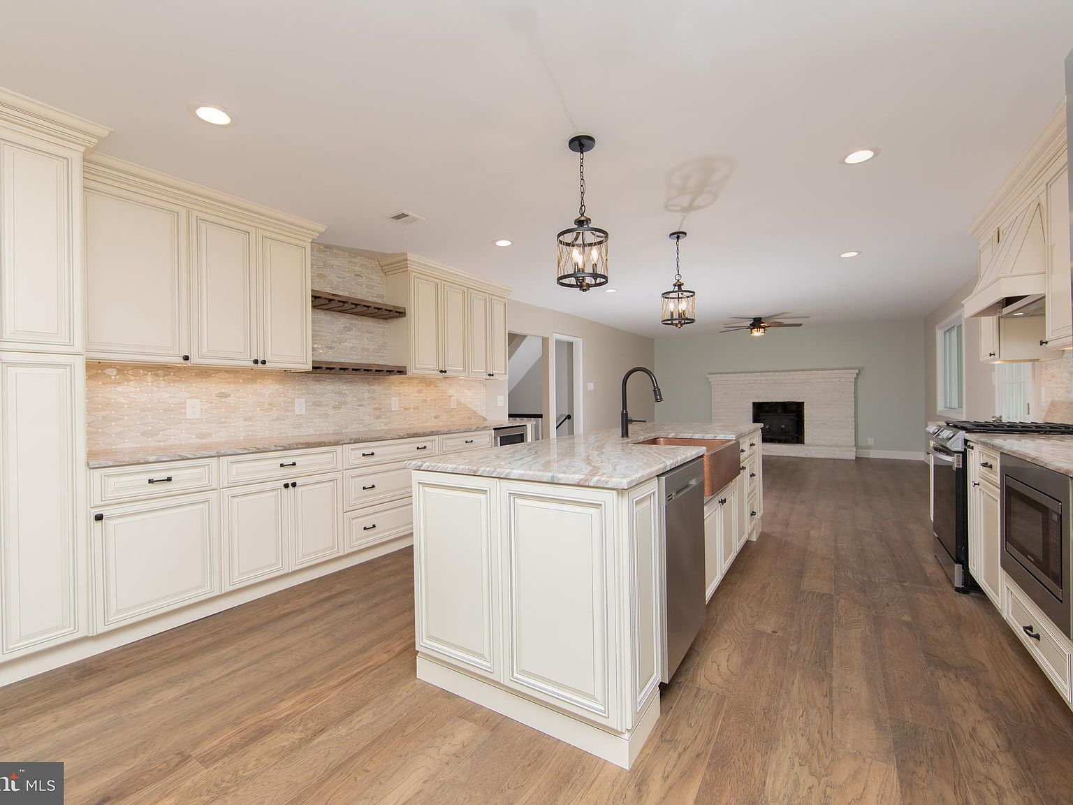 395 Hemlock Ln, Springfield, PA 19064 Zillow