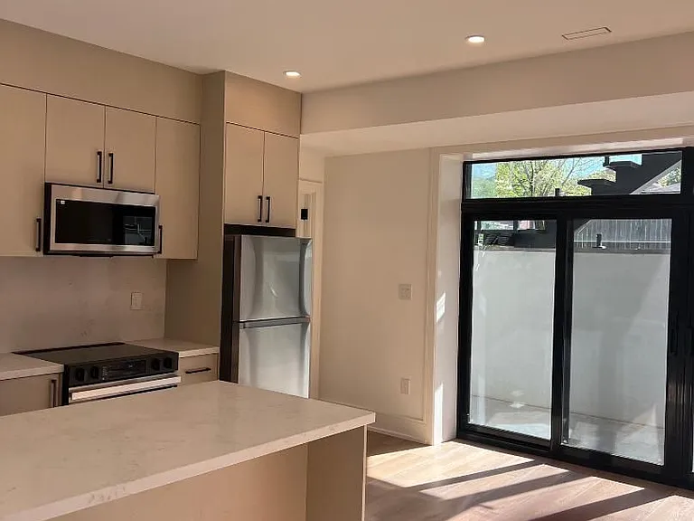 50 Brawley Ave #BASEMENT — Photo 25