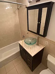 Rented by MOTION New York